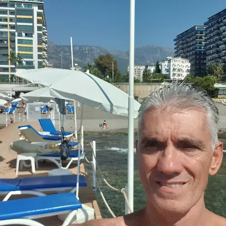 Konak Tower Mahmutlar Turkei ألانيا